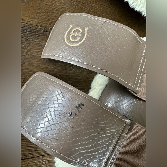 Horse Tack - Medium Equestrian Stockholm Brushing Boots - Picture 3 of 7